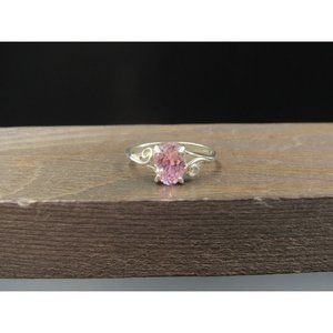 Size 6.5 Sterling Silver Bright Pink CZ With Swirl Accents Band Ring Vintage